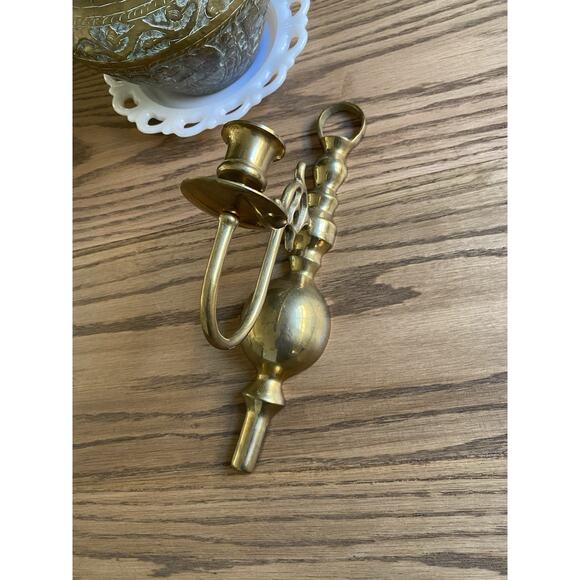 Vintage Solid Brass Candle Holder Wall Sconce Vintage Candle Holder - Picture 1 of 6